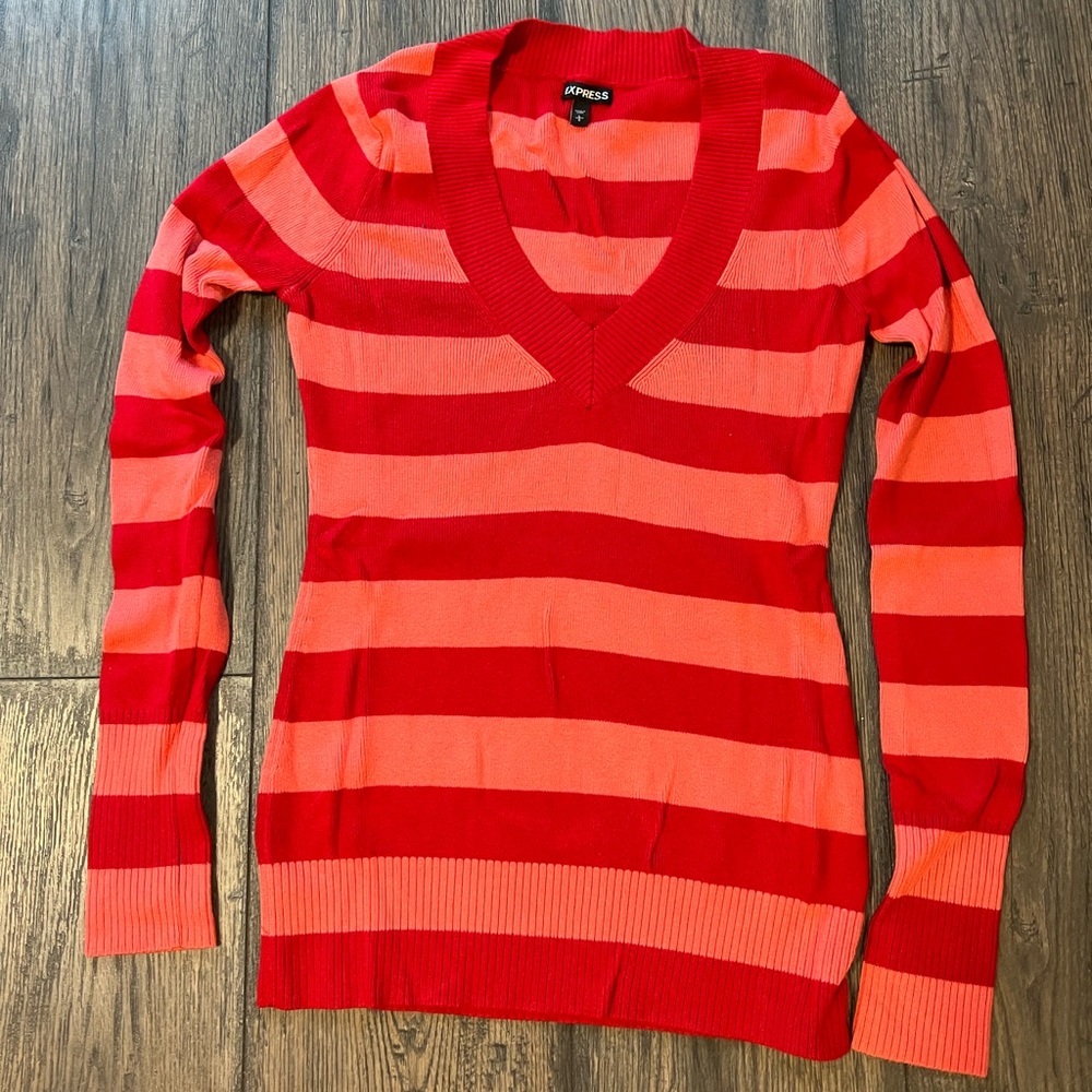 Express Sweater Sz  L